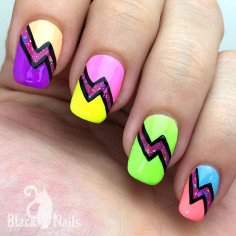 Bright Summer Lightning Nail Art